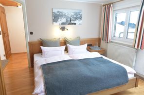 CHL_4244