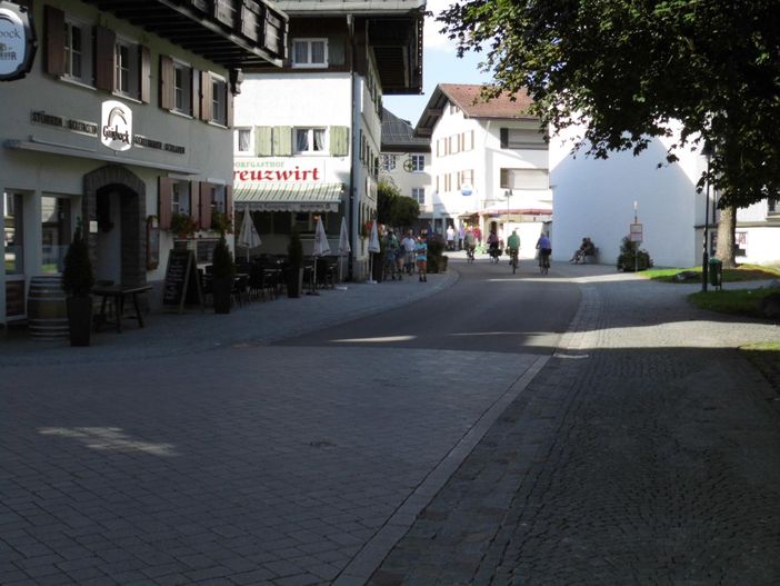 Hauptstrasse in Fischen