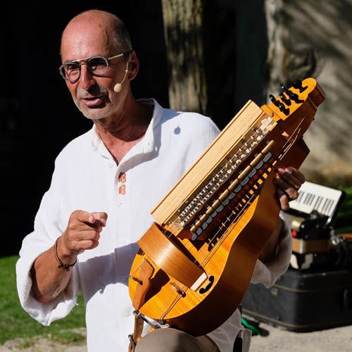 Barny Bitterwolf_Kachel_Web