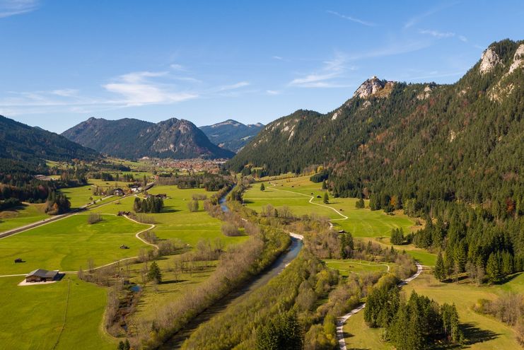 Blick aus Richtung Vils nach Pfronten im Allgäu.