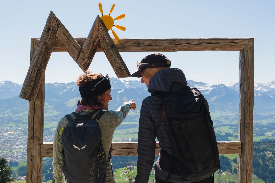 Mittagüberquerung über die Sennalpe Oberberg