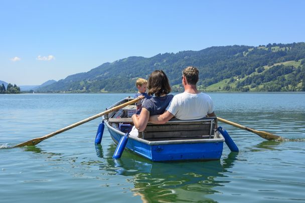 Bootsfahrt auf dem Großen Alpsee