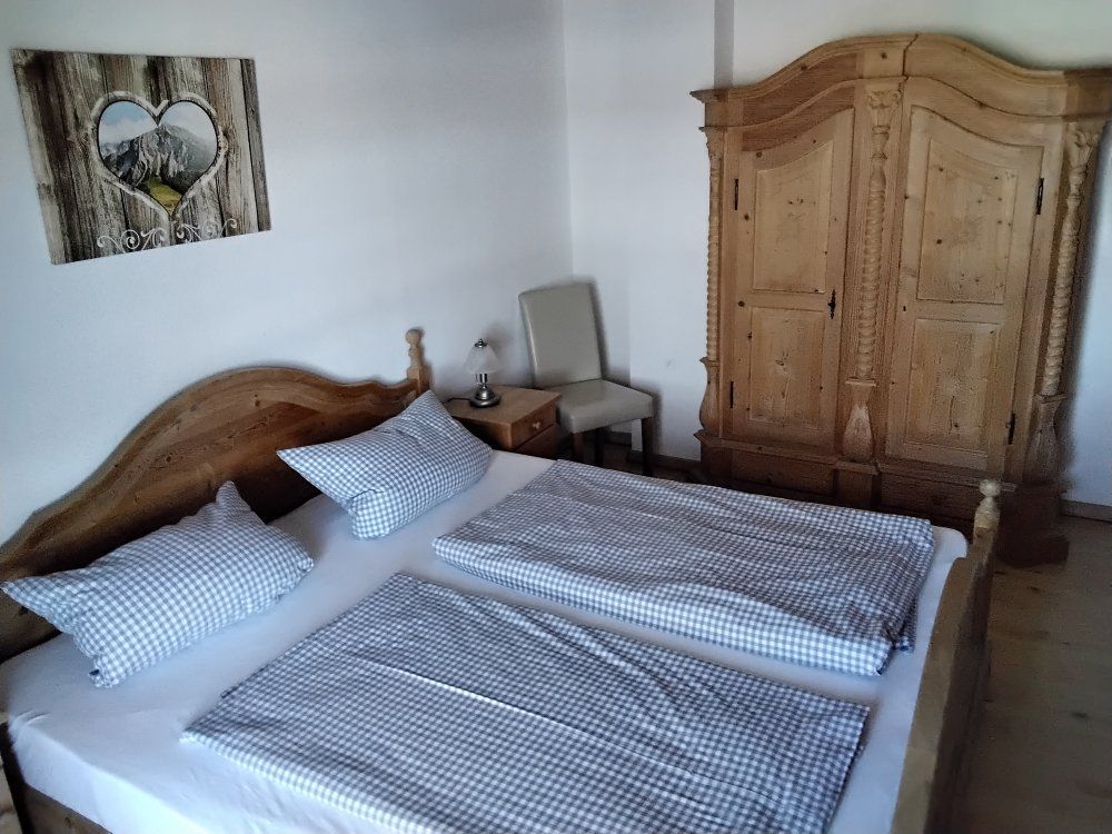 Doppelbettschlafzimmer  Edelweiß