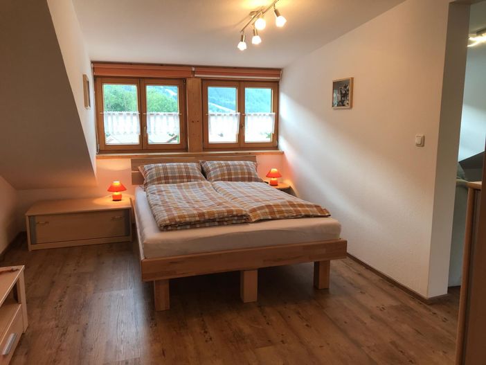 2 Raum Gästezimmer