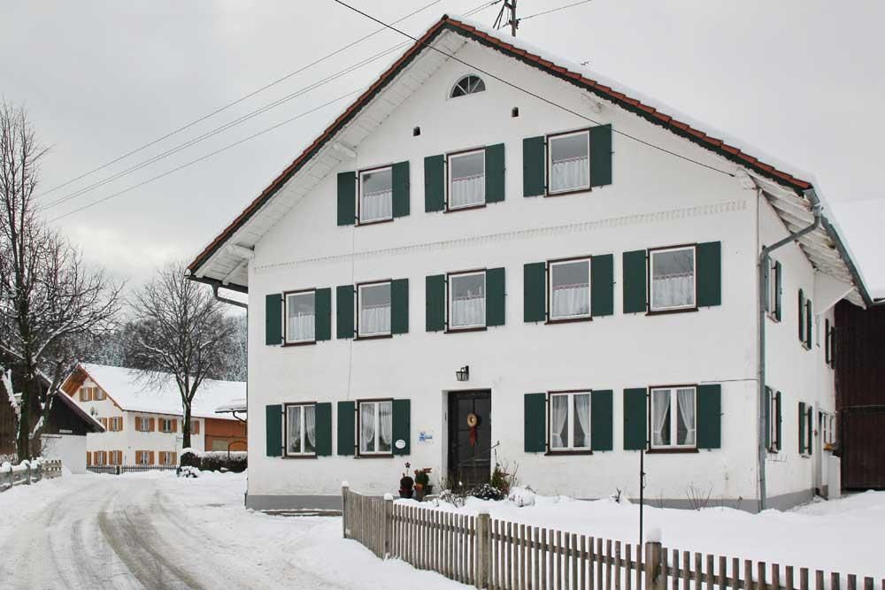 Hausansicht - Winter