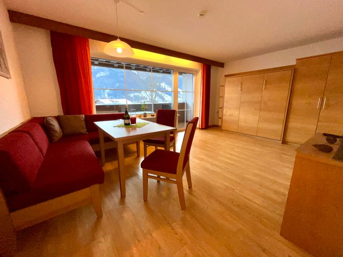 Wohnzimmer Fewo "Rotspitze"