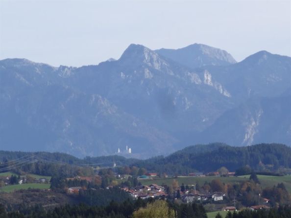 Blick auf Schloss Neuschwanstein vom Balkon
