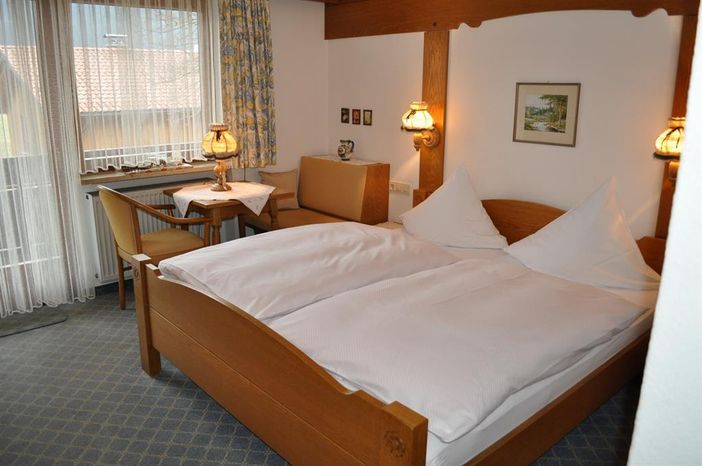 Doppelzimmer mit Balkon