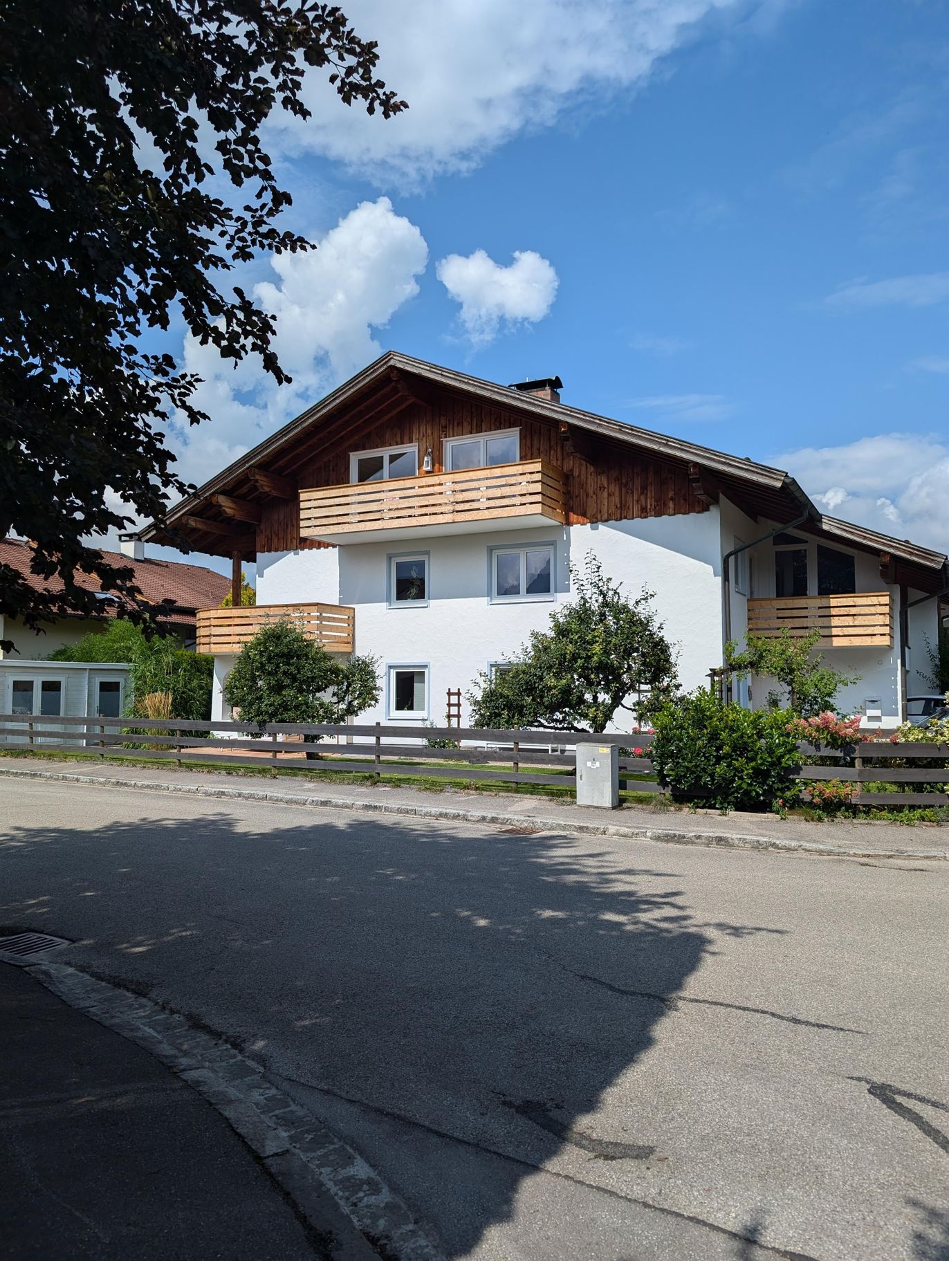 PXL_20240816_090938592.MP