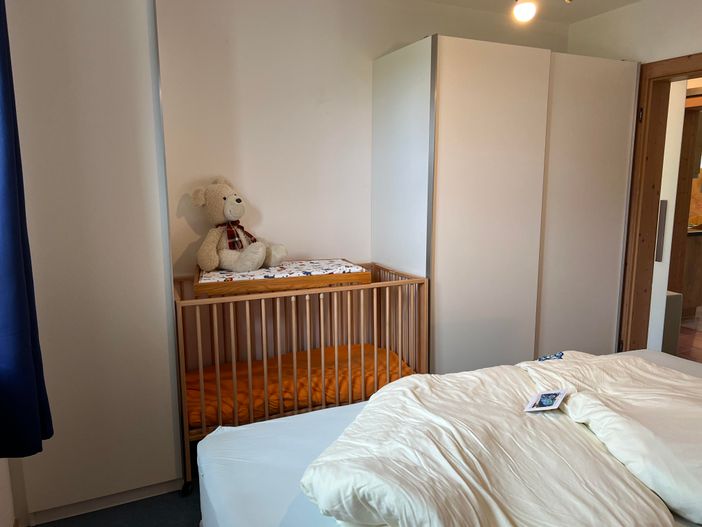 Babybett in Fewo Schloßblick