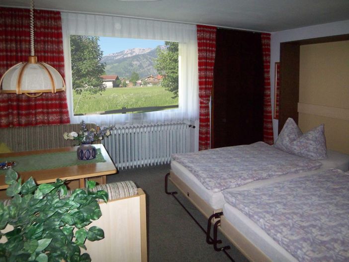 Wohnraum mit Betten