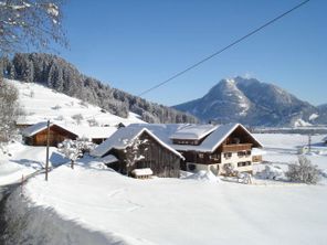 Winterrulaub auf dem Bauernhof