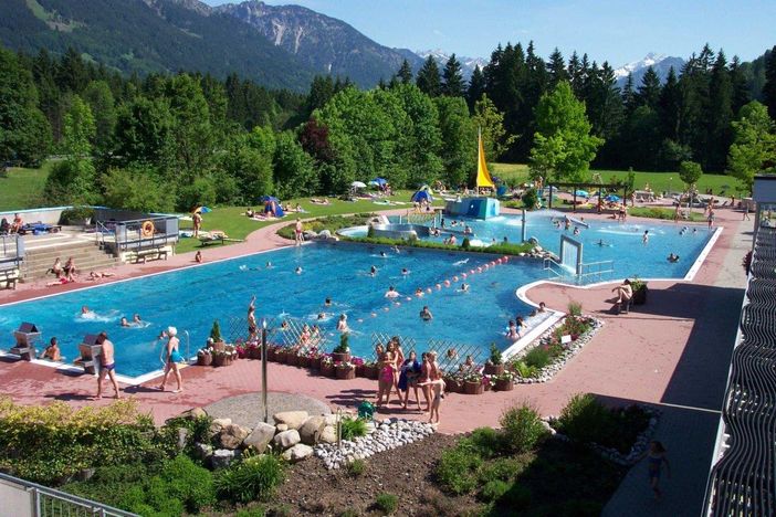 1136952_Erlebnis- und Familienbad Fischen im Allgä