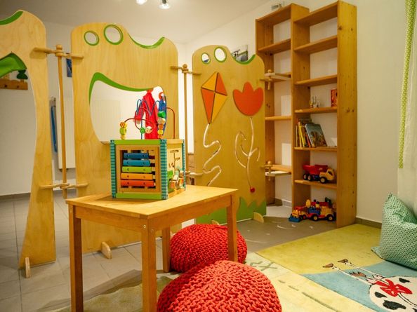 Neu! Kunterbunte Kleinkindspielecke