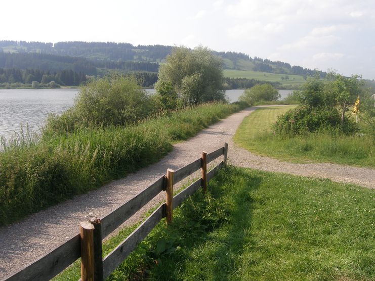 Unser Rundweg passiert den Campingplatz „Grüntensee“.