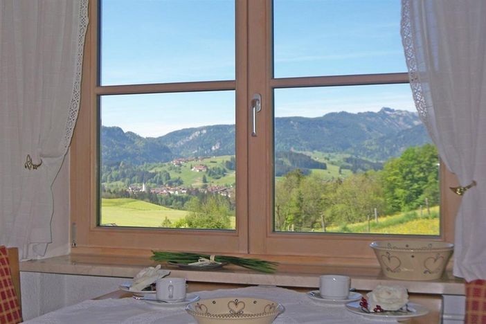 Hörnerblick Essecke mit Aussicht