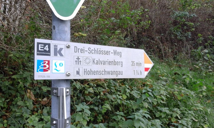 Wanderbeschilderung des Drei-Schlösser-Weg