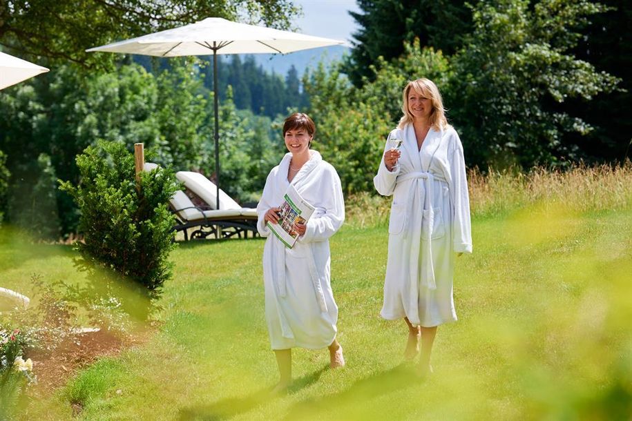 Kleiner Spaziergang an ihrer Sonnenterrasse