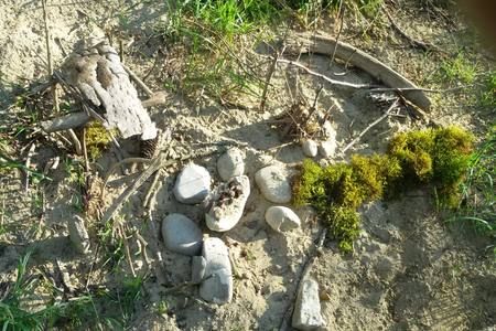 Kinderkunstwerke an der Leiblach