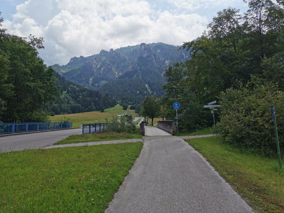 Weg Richtung Tegelbergbahn