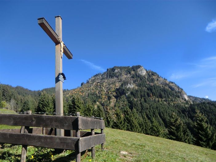 Hirschberg (oberhalb des Hauses)