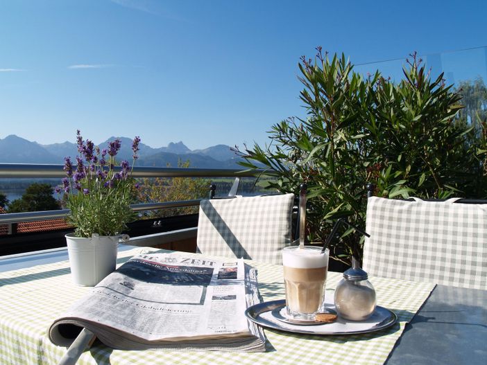 kaffee_auf_terrasse_Egg