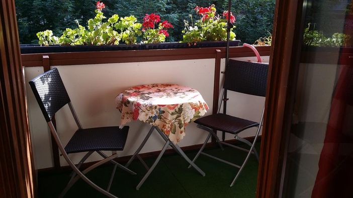 kleiner Westbalkon