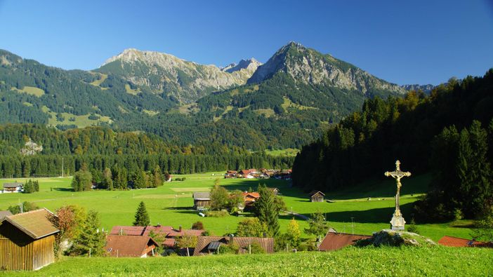 Blick auf Langenwang - von Westen