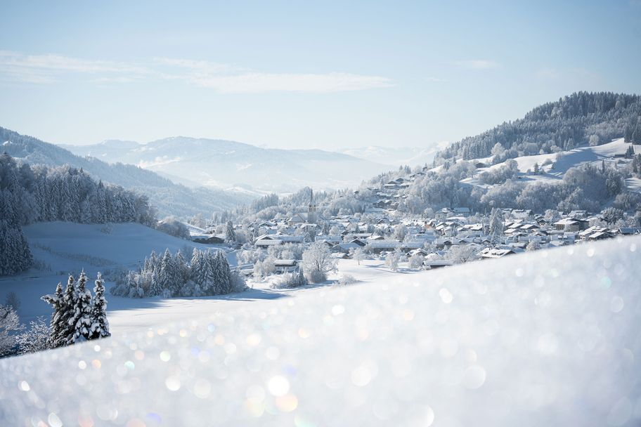 Oberstaufen im Winter_(c) Oberstaufen Tourismus - Nico Bogenreuther