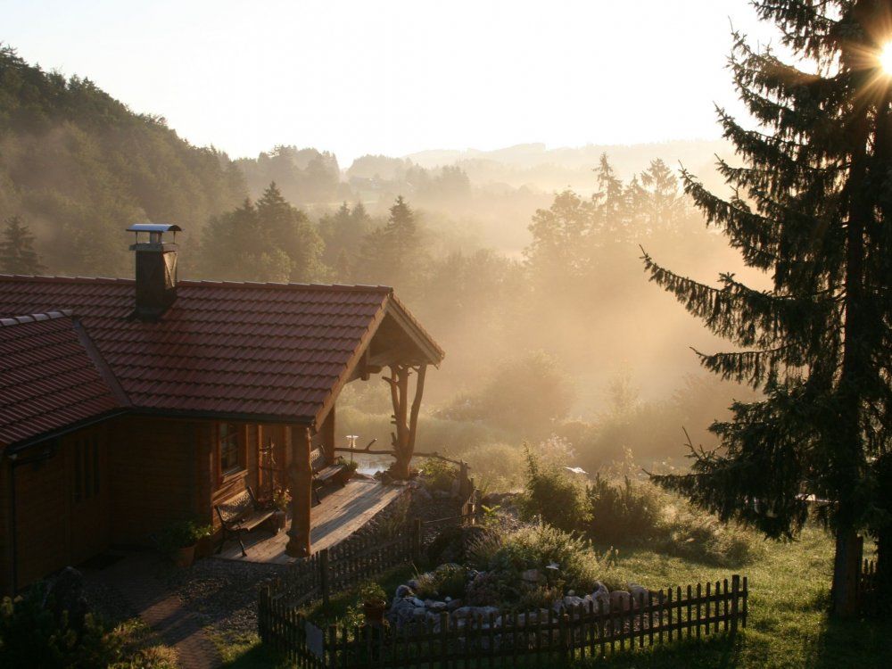 Blockhaus am Morgen
